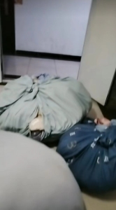 长期供应旧衣服统货，一个月十吨左右！