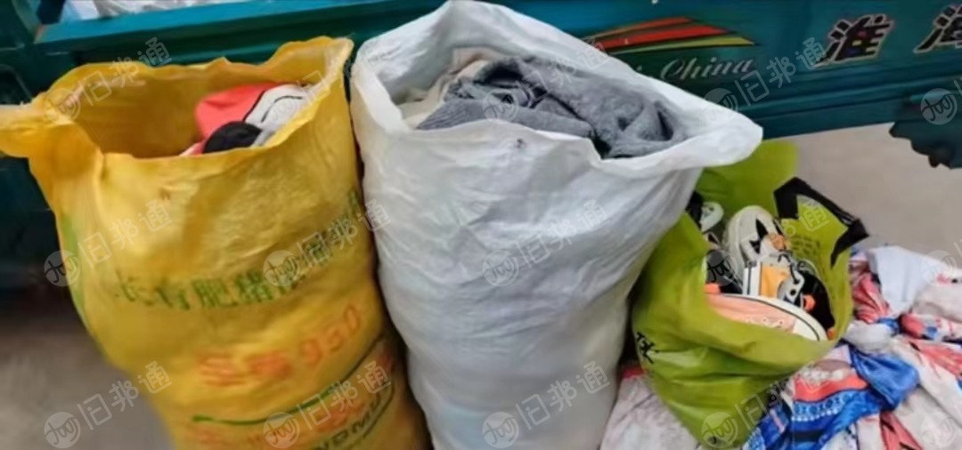 旧衣服个体户稳定供应旧衣服统货及尾货库存!