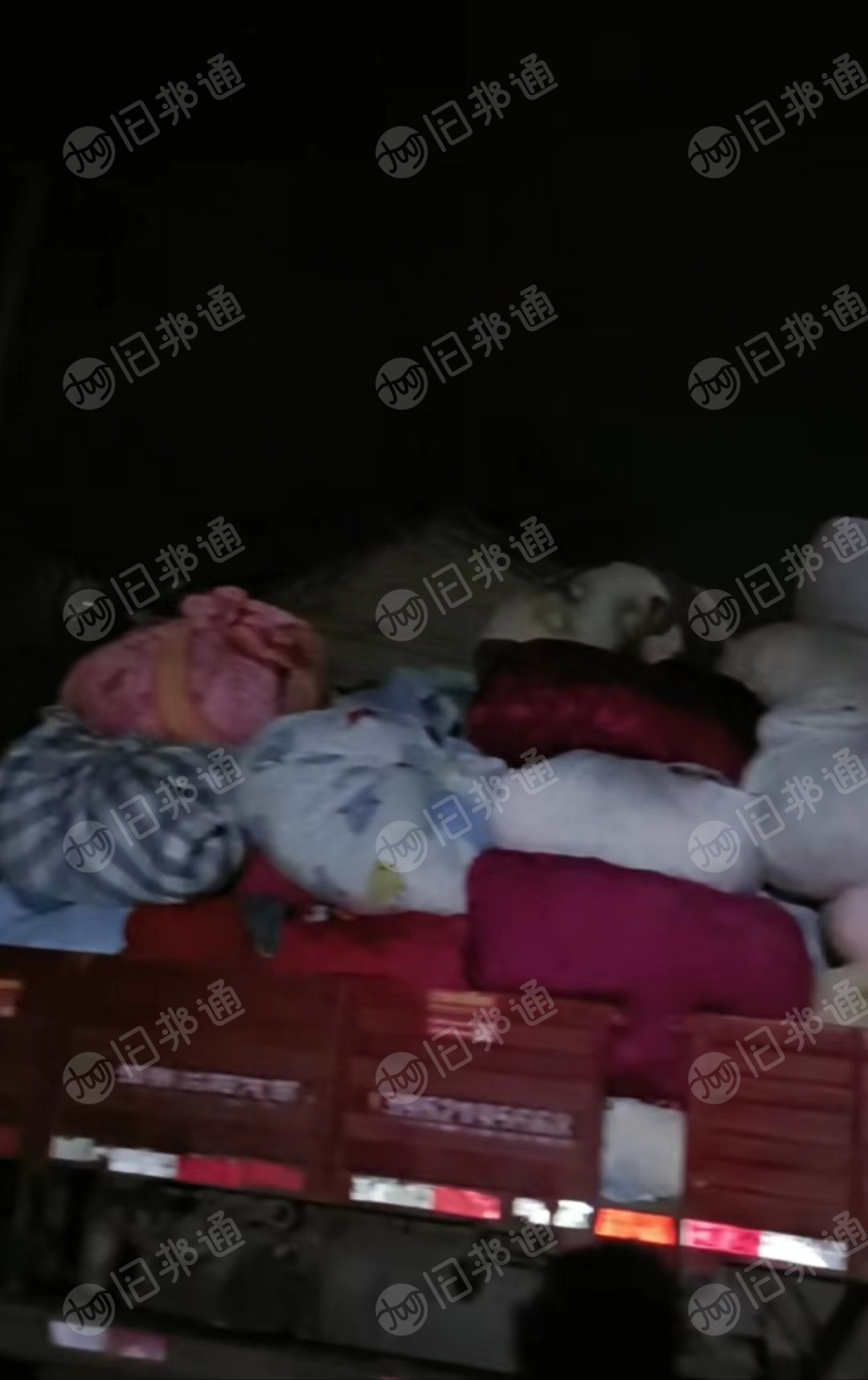 长期出售小区货旧衣服统货,