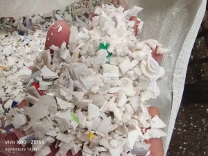 长期出售白丙破碎料