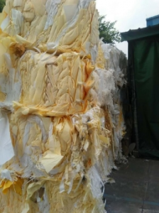 常年大量收购空气滤芯纸，过滤纸，木浆滤纸切边