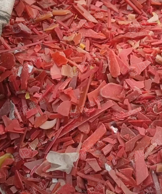 长期出售各色水果筐破碎料