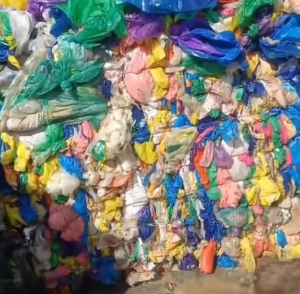 长期出售肉膜，粘膜废料，杂膜废料，高压膜废料