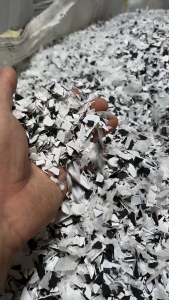 带棉PS粉碎料，现货30吨