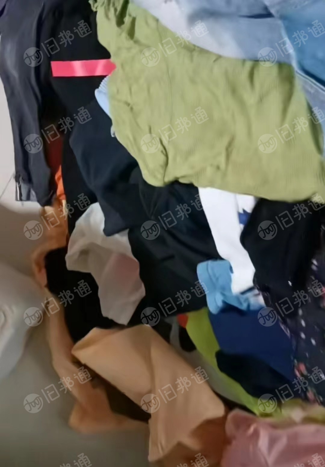 长期出售旧衣服统货,废旧家纺,棉被!