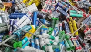 常年出售玻璃胶管，单双胶管废料