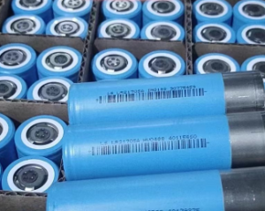 长期收购磷酸铁锂电池、新能源梯次电池、各类废电池