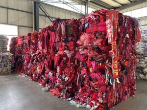 大红料30吨左右，可以用的联系！