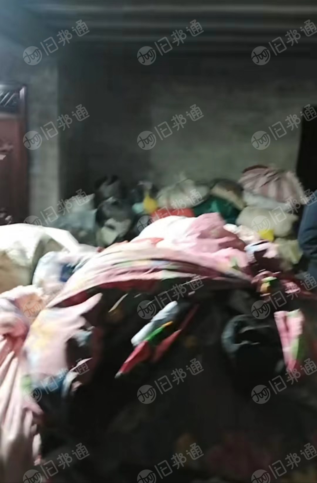 河南商丘长期供应旧衣服通货,质量保证!