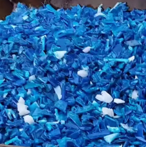 出售蓝桶破碎料