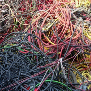 长期大量收购废旧电缆，回收通信电缆，工程电力物资