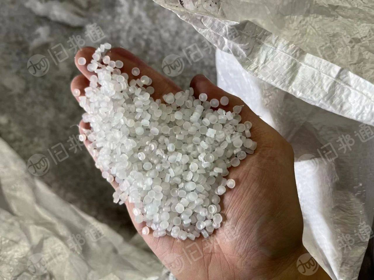 透明PP副牌颗粒,粒一点粘连,拉丝可用