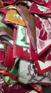 大量收购厚毛毯，床上用品！