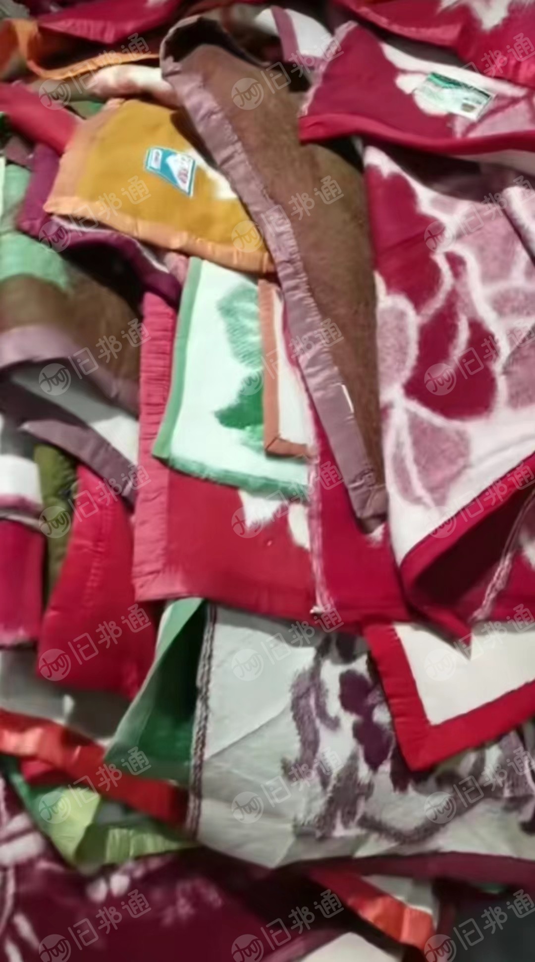 大量收购厚毛毯,床上用品!