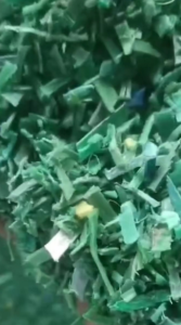 长期出售PET打包带破碎料