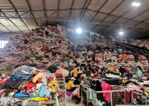 成都分拣场长期供应分拣货的夏装A货B货,优质冬,鞋子包包等！