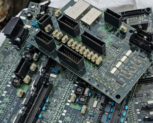 长期大量求购废电路板，线路板，各类含贵金属废料