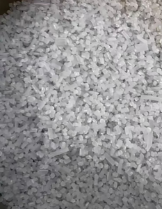 出售各种高压颗粒，茂金属高压颗粒、乳白袋颗粒等