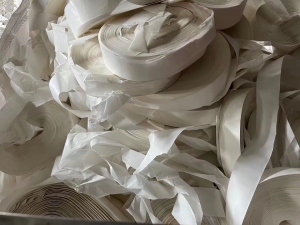 常年收购硅油纸废料，标签底纸，打浆用