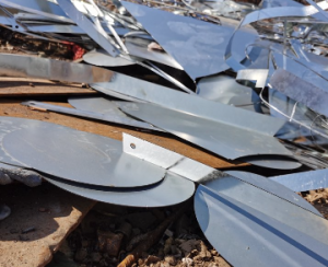 长期大量收购不锈钢废料，202/304/316型号废不锈钢