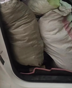 陕西长期供应旧衣服统货，箱子货，小区货