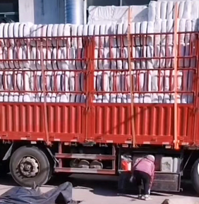 出售化纤棉，白色化纤开松棉，可做被子，针刺棉等