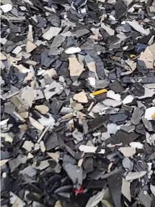 长期出售保险杠破碎料，PP汽车内饰破碎料