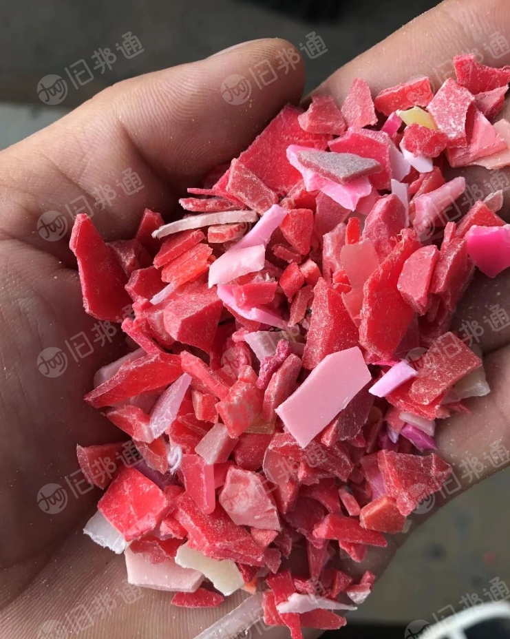 长期出售各种PP破碎料,色丙破碎料,透明丙破碎料