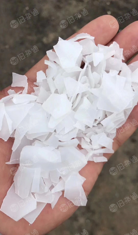 出售HDPE蓝白桶破碎料,PE管破碎料