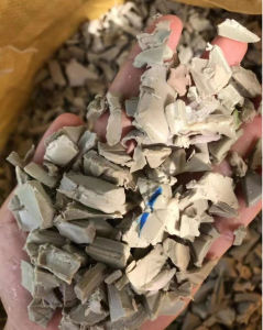 长期出售灰色PPR管破碎料