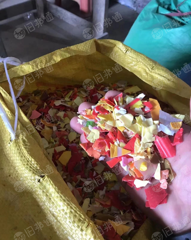 出售各种PP破碎料,红黄丙破碎料,蓝绿丙破碎料