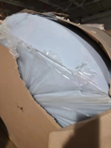 出售库存正品纯棉浆纸，整卷的，现货40吨左右