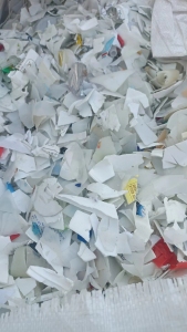 长期出售酱油壶破碎料