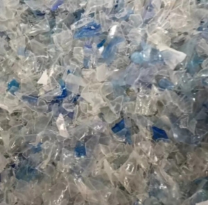 大量采购PET涤纶纺丝原料，PET吸塑片破碎料，热洗上机蓝白片，PET块料，PET泡料等