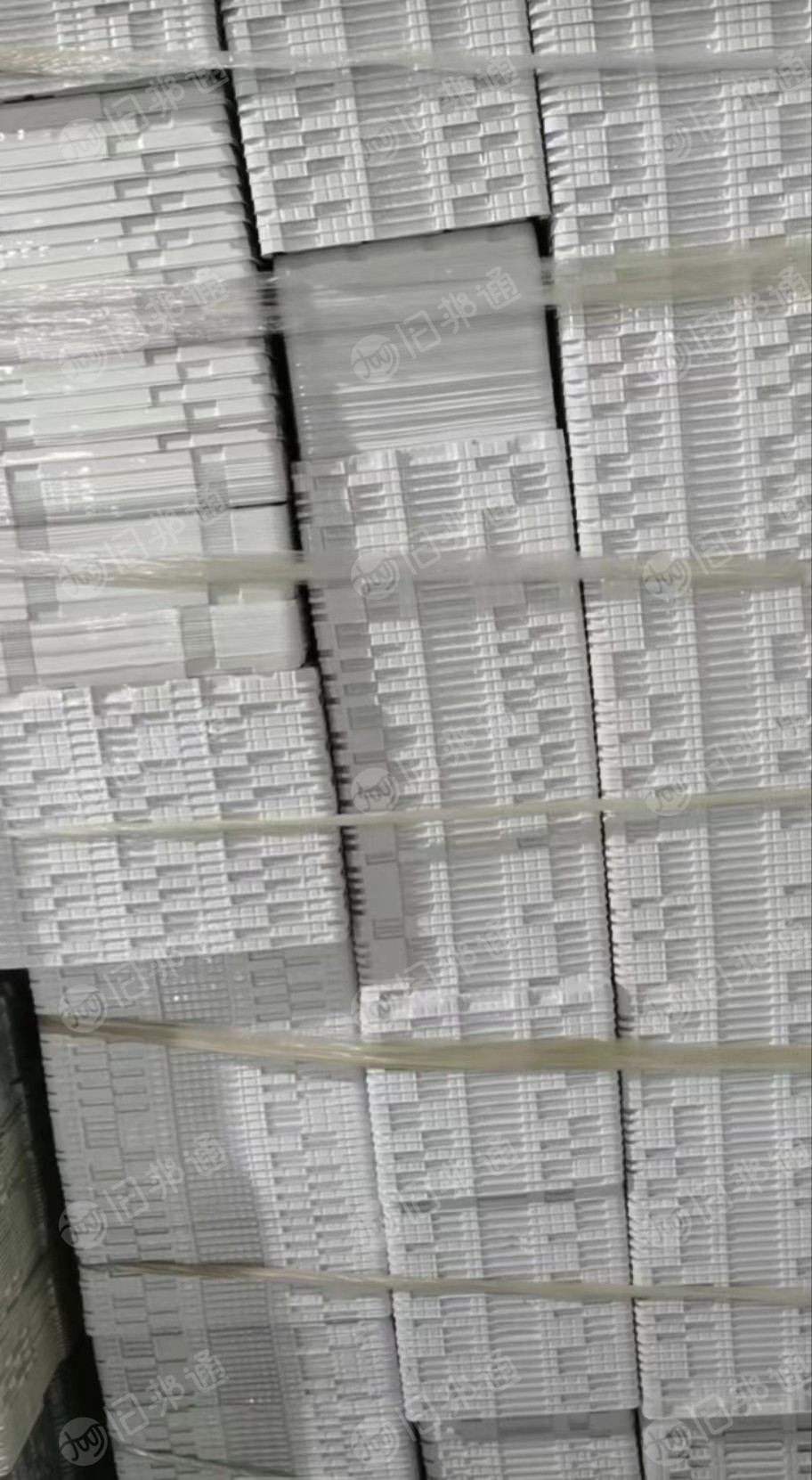 专业回收PET,PS,PP吸塑片毛料,电子托盘料