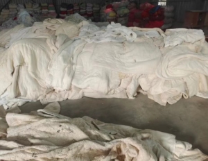 大量回收旧衣，统货，大白 分拣货箱子货