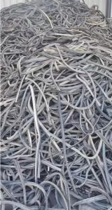 大量回收拆车厂下来废胶条，汽车胶条，三元乙丙胶条