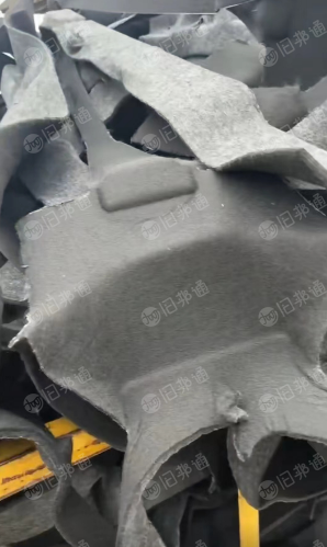 长期出售汽车内饰玻纤料,轮毂罩,光板EVA料,汽车内饰淋膜料等各种汽车内饰料