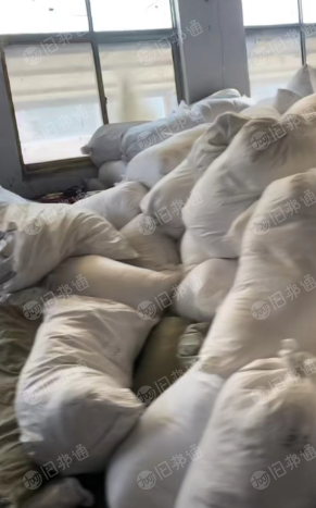 长期出售环纺黏胶布边纱,中间有6根化纤筋,欢迎来电谈