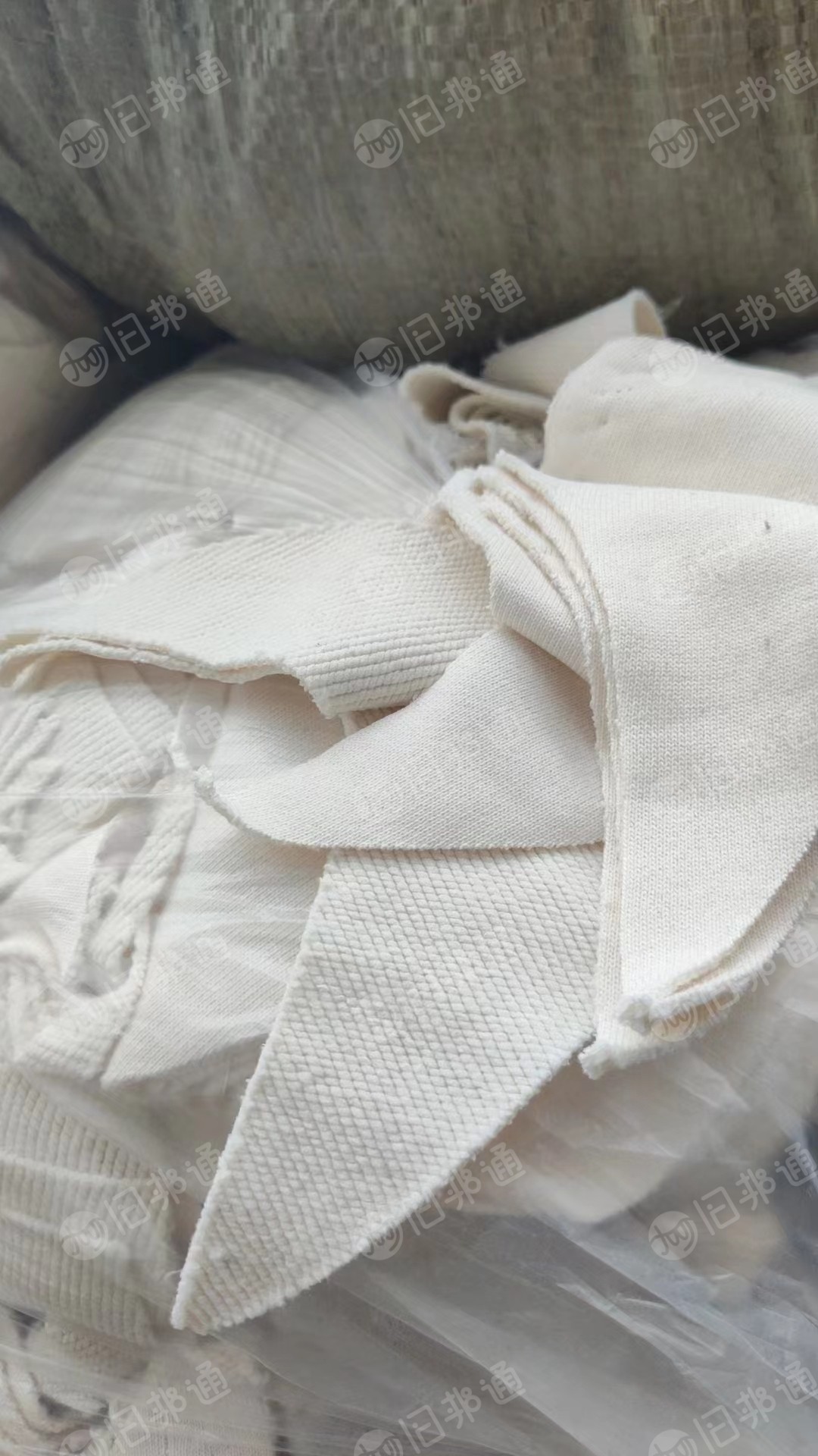 出售涤棉针织褪色布，纯棉，氨纶棉，涤棉等，现货十几吨