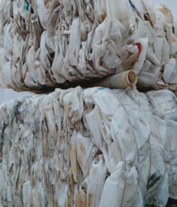 回收尿素桶酱油壶废料