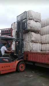 常年回收棉被，大白，白布，床单有货的老板请联系大货，小货都要