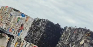 现金不限量收购花桶压块，带字涂料桶压块，花工程压块，大黑料压块