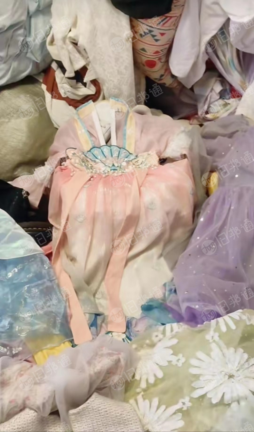 河南郑州长期供应旧衣服统货,床单被罩,毛绒玩具