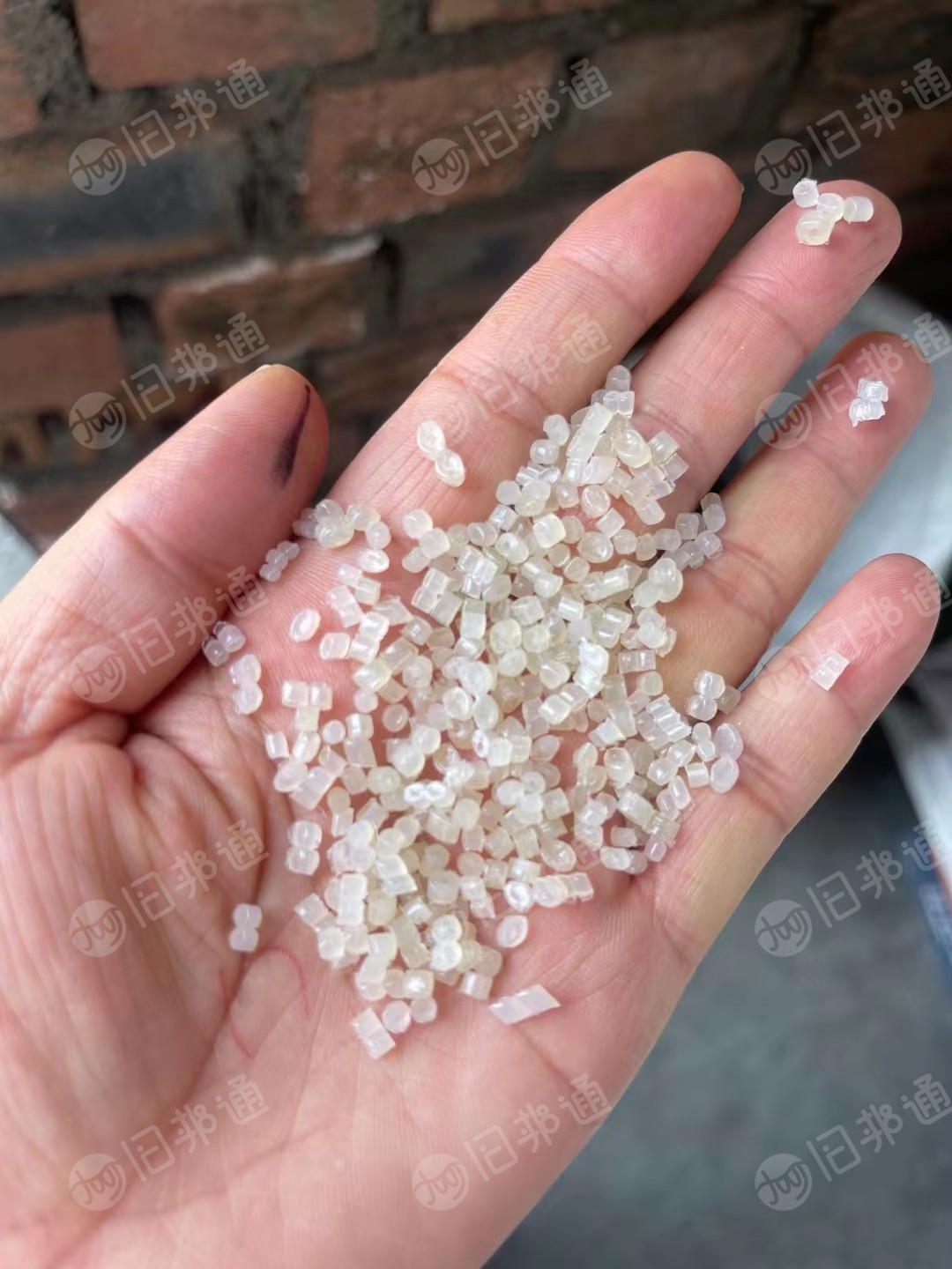 出售线型高压颗粒,杂膜颗粒,一级二级LDPE颗粒