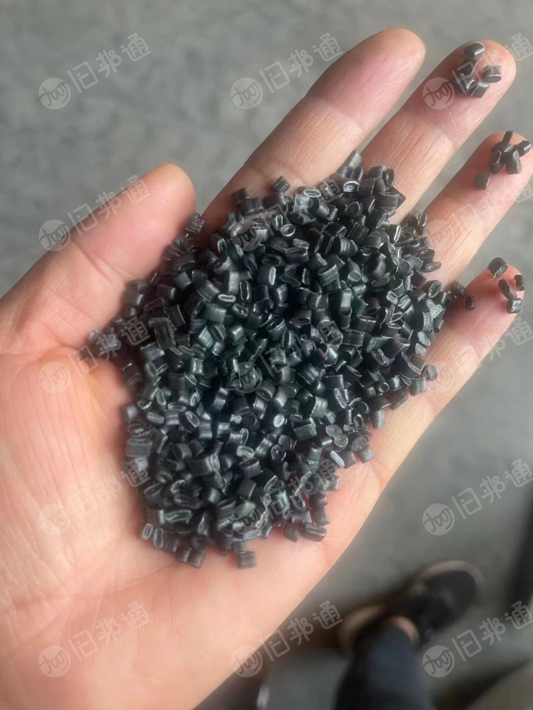 出售线型高压颗粒,杂膜颗粒,一级二级LDPE颗粒