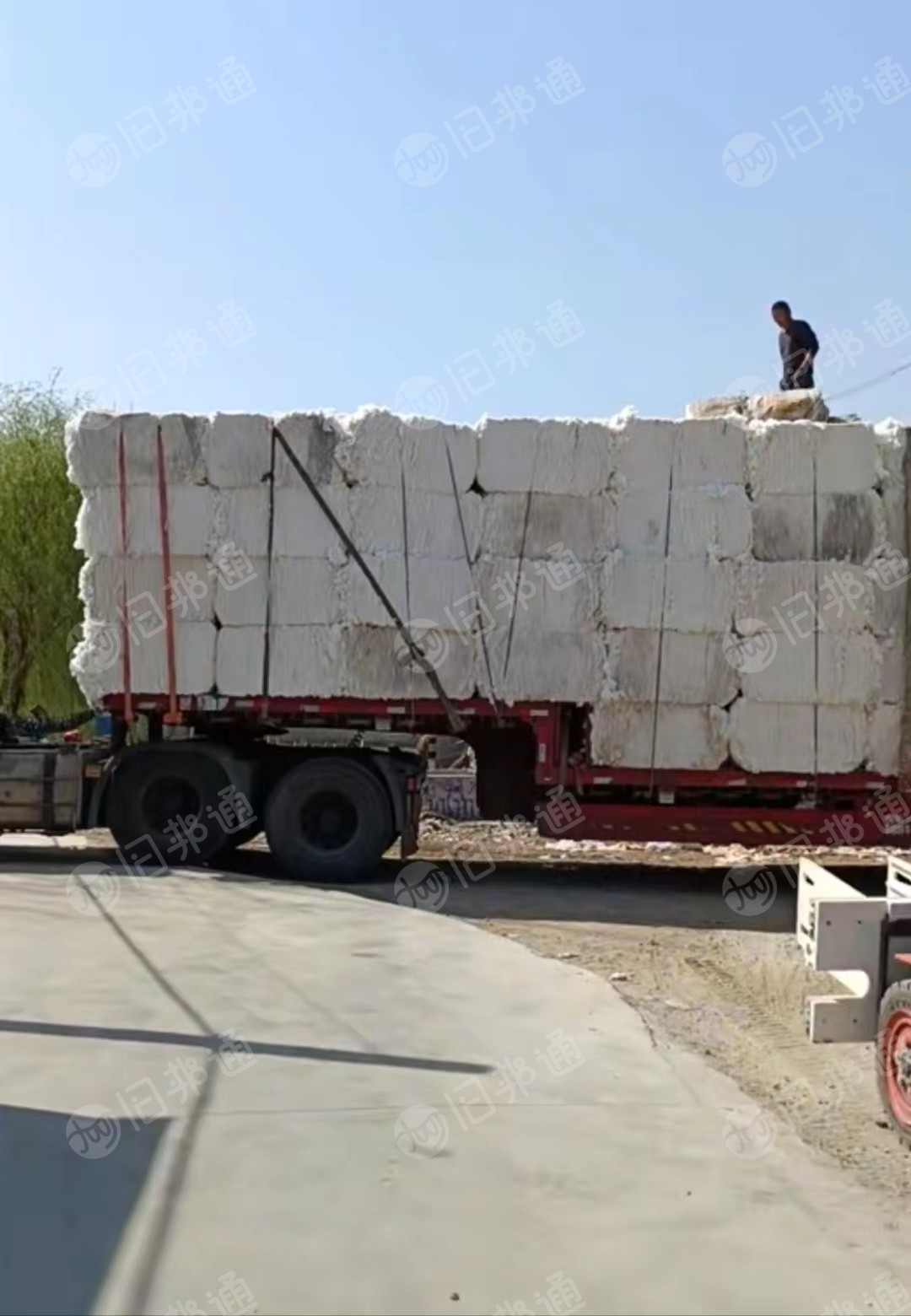 长期出售精品混纺,化纤,开花棉!