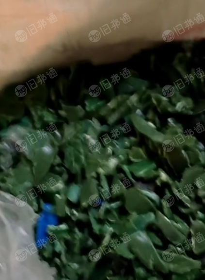 长期出售油箱破碎料,大小蓝桶破碎料,垃圾桶破碎料等
