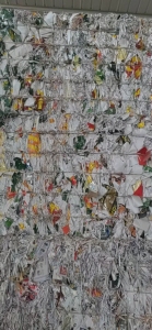 出售花色铜版纸，单面膜，长期有货