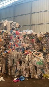 出售PE膜，花高压膜，现货一车，常年有货